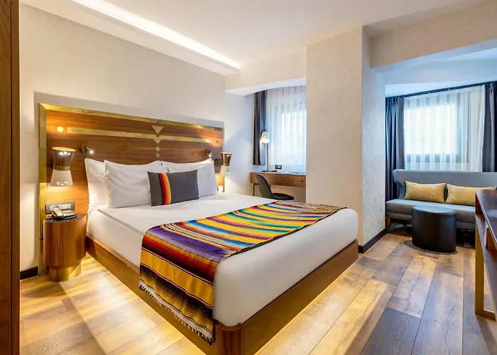 Deluxe King Room